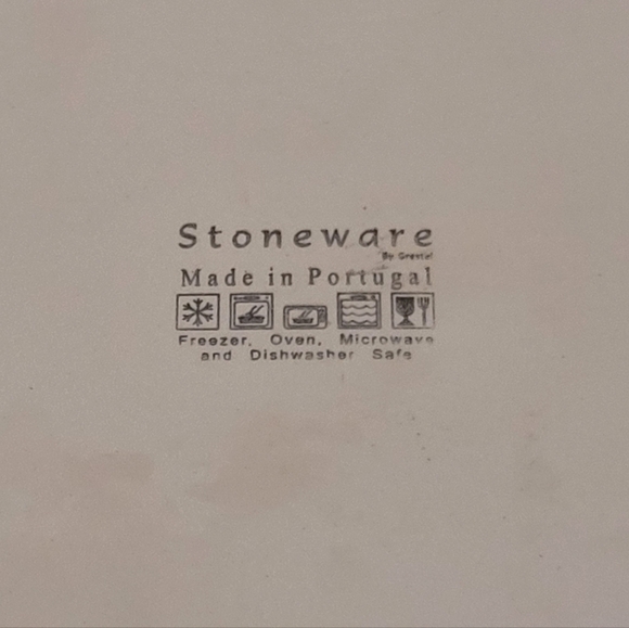 GRESTEL STONEWEAR Set of Two Stoneware Bakers, Made in Portugal - Picture 14 of 16